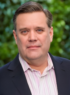Dan Paterson headshot